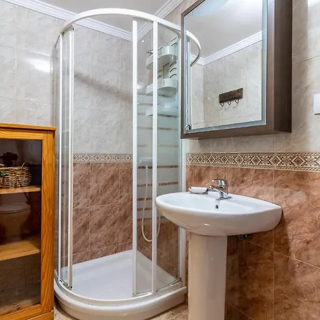 2 Bdr Wifi 4pax Apartment Ingenio